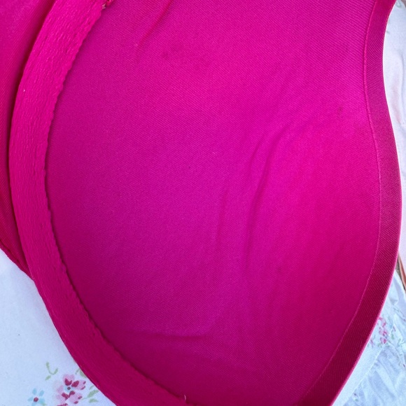 Very Sexy Push Up Bra - Picture 3 of 3